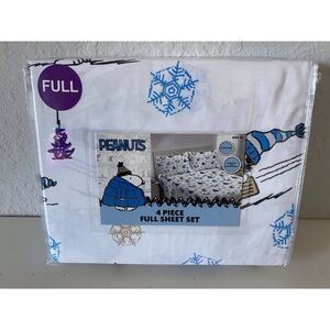 Peanuts Snoopy Puffy Coat FULL SIZE Sheet Set Christmas Puffer Jacket White Blue